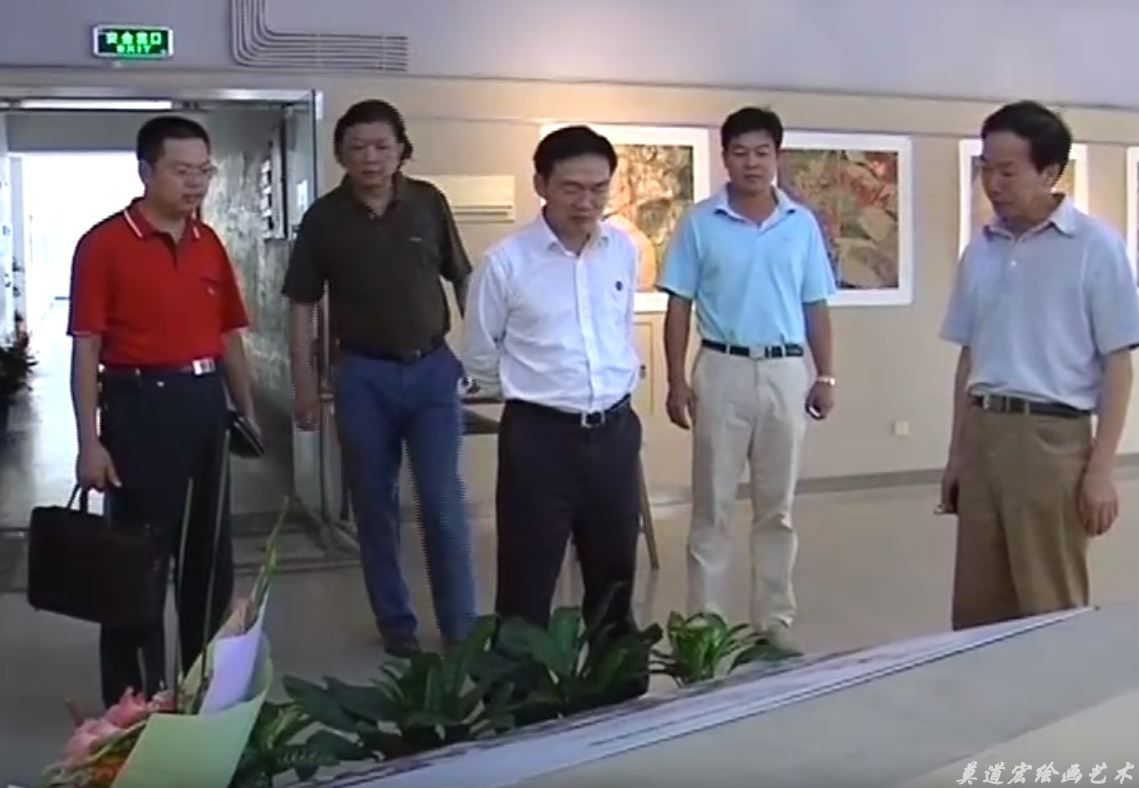 湖南师大书记张国骥参观莫道宏画展